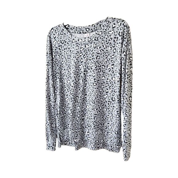 NWOT SECRET TREASURES Women's Super Soft Leopard Print Long Sleeve Top - Picture 4 of 11